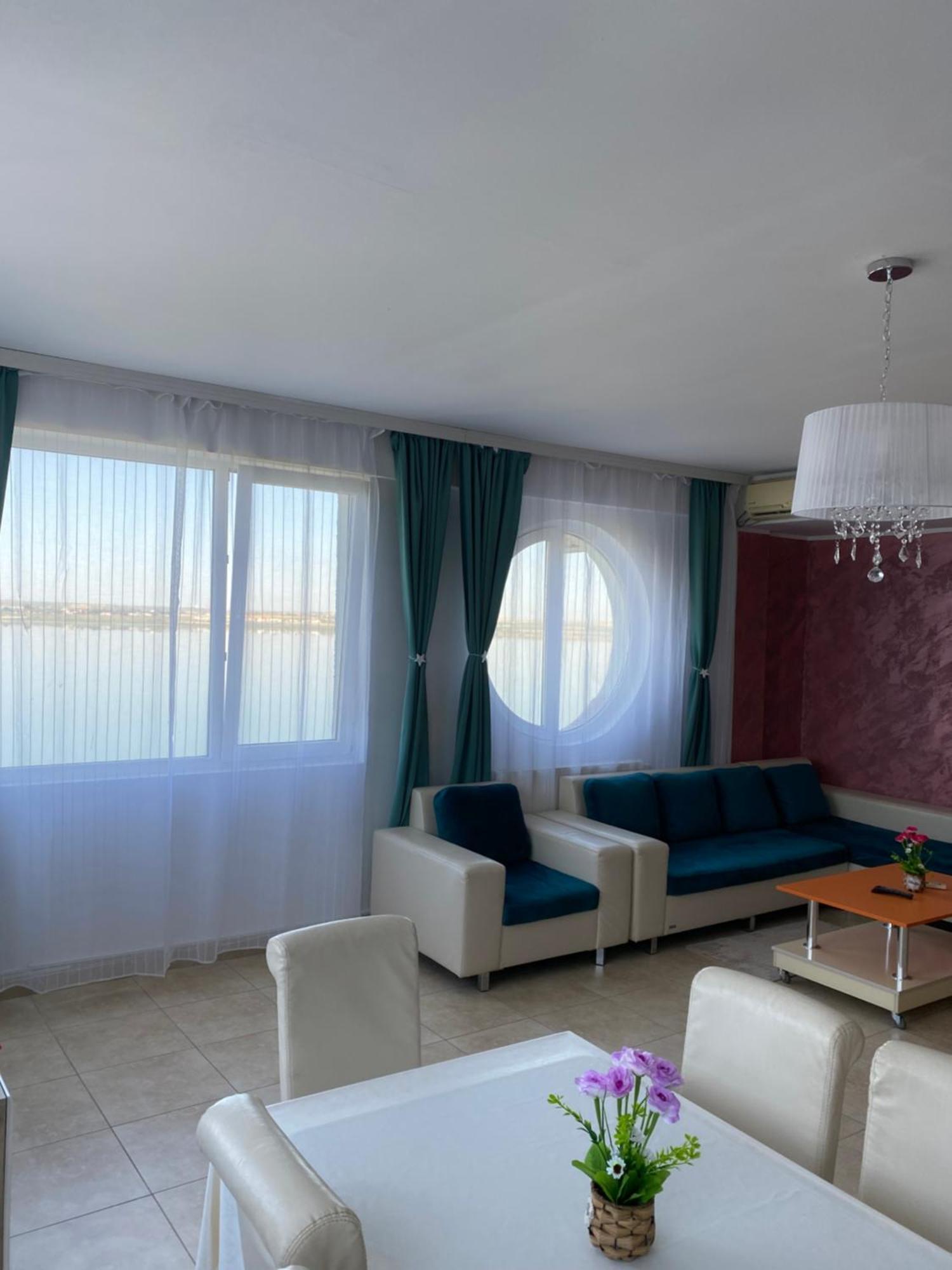 Ionut Summerland Apartments مامايا المظهر الخارجي الصورة